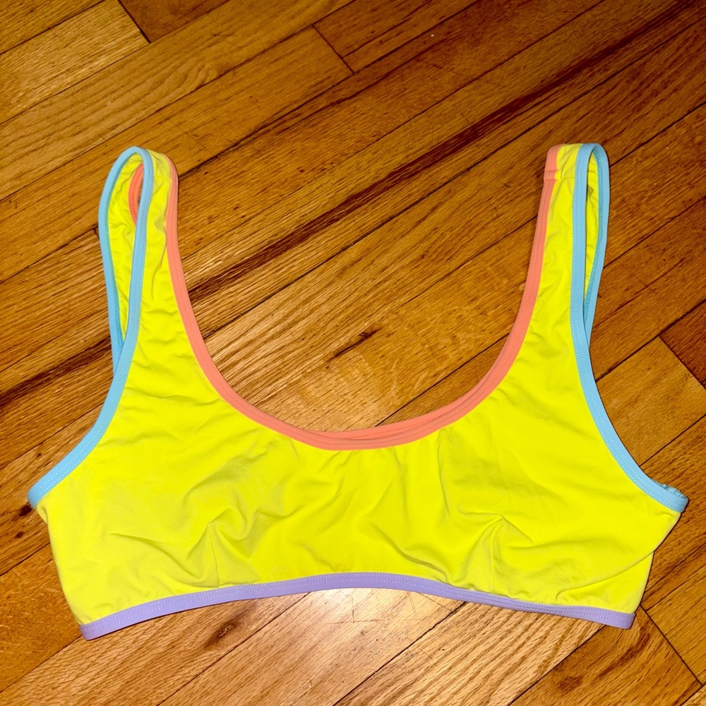 It’s Now Cool 90s Duo Crop Bikini Top - Picture 3 of 6